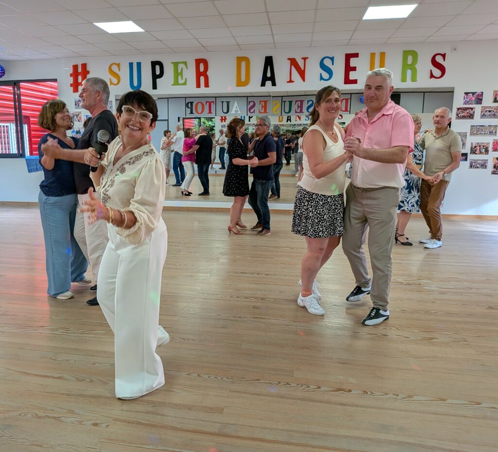 Cours de danse de société en couple